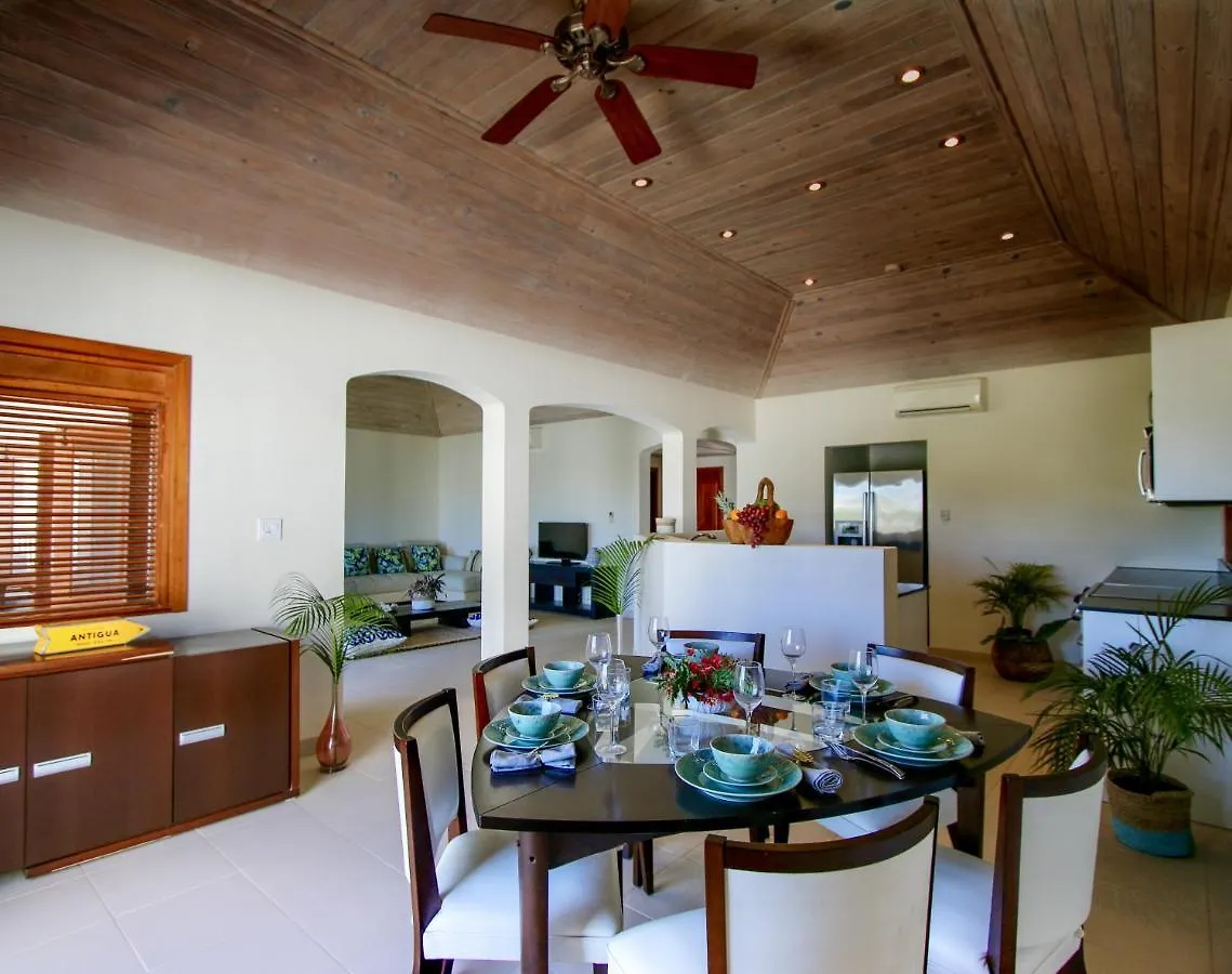 The Hideaway At Hughes Point Hotel Freetown Village